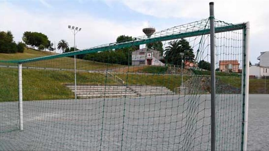 Campo de fútbol de Eirís.