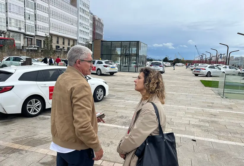 Avia Veira protesta taxistas fronte &aacute; competencia desleal dos VTC. 13 de novembro de 2025.