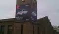 ADIF colocou ilegalmente as lonas de publicidade na estación de San Cristovo