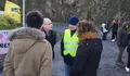 Visitamos en Nostián as e os traballadores en folga
