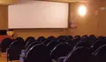 Avia Veira denuncia o estado de abandono das salas de cinema do Fórum Metropolitano