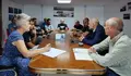 Iniciativas no Concello, no Parlamento e no Congreso para as mariscadoras da Ría do Burgo continuar a recibir axudas
