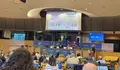 Avia Veira leva ao Parlamento europeo a crítica situación da vivenda na cidade