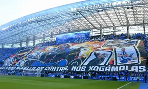 <p>Tifo en Marathon Inferior no D&eacute;por-Las Palmas Foto de Javier Albor&eacute;s [DXT Campe&oacute;n]</p>
