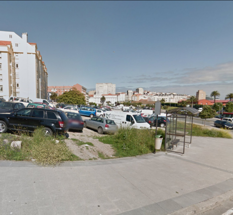 Terreos da Maestranza antes do seu valado polo Ministerio de Defensa