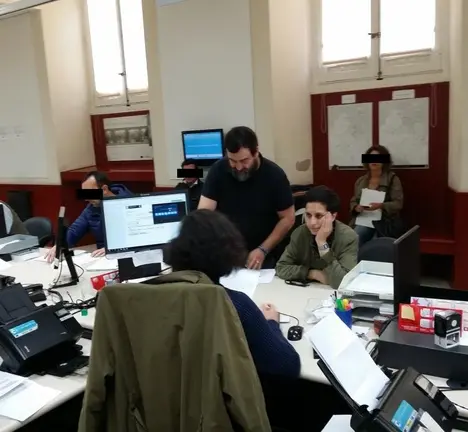 A nosa Portavoz Municipal Avia Veira e o noso Respons&aacute;bel Local Manel M&eacute;ndez, no momento da presentaci&oacute;n das alegaci&oacute;ns esta ma&ntilde;&aacute;