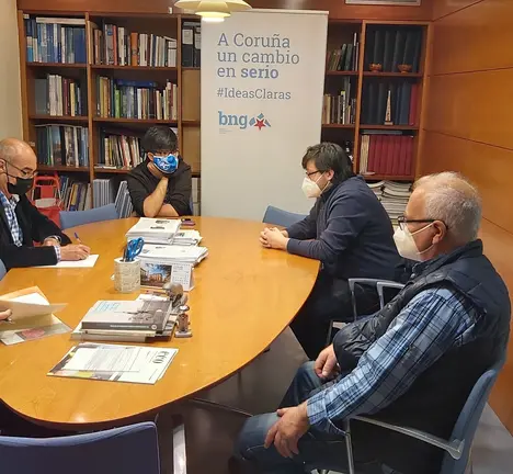 Reuni&oacute;n coa AA VV Os nosos lares de Palavea
