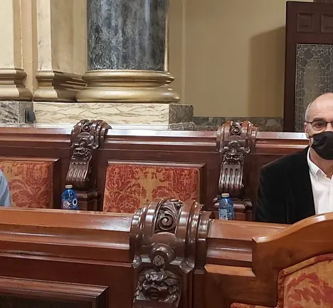 Avia Veira e Francisco Jorquera nos seus escanos
