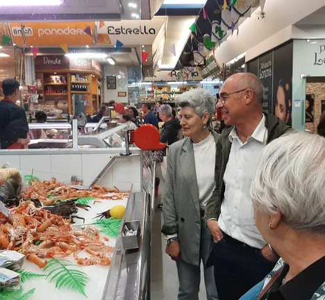 Jorquera visita Mercado de Elvi&ntilde;a