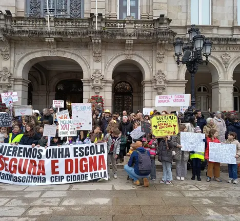 Manifestaci&oacute;n CEIP Cidade Vella