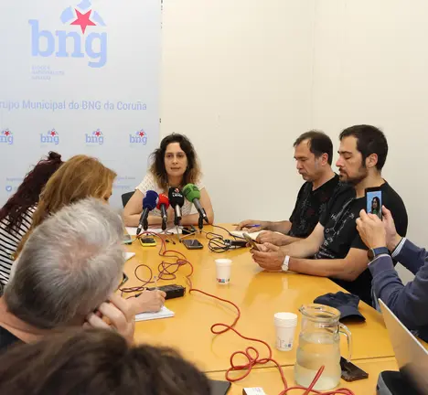 Conferencia de prensa de Avia Veira sobre a &Aacute;rea Metropolitana