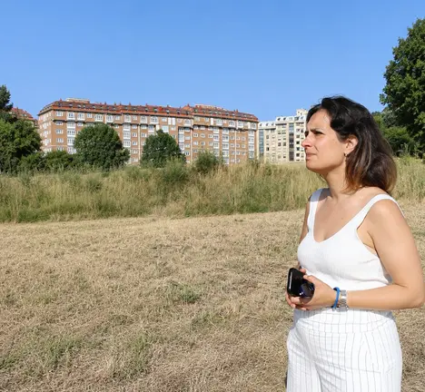 Avia Veira, nun dos soares do Concello nos Rosais, a anunciar que o BNG nunca vai apoiar a transferencia de edificabilidade desde As Percebeiras.