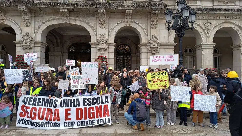 Manifestaci&oacute;n CEIP Cidade Vella