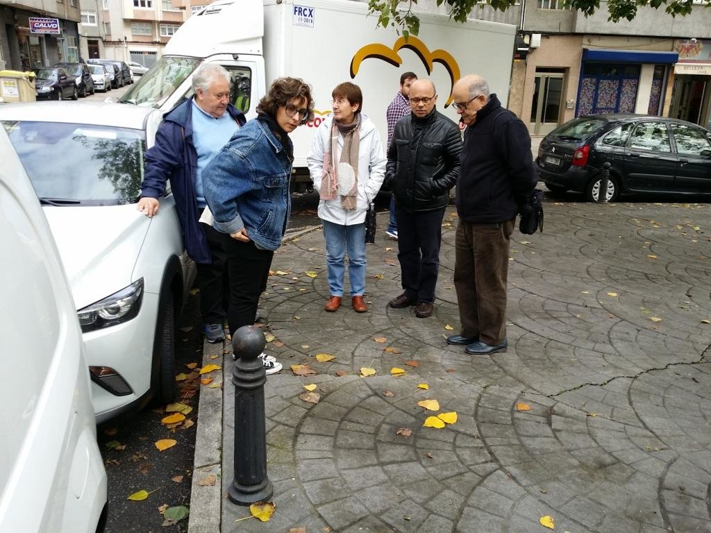 Outro dos momentos da visita ao barrio de Labañou