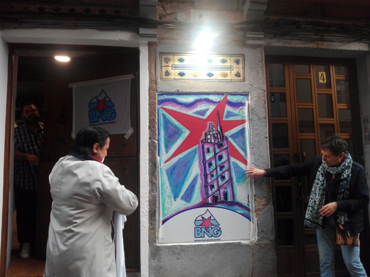 O mural de Felipe-Senen obxecto do ataque vandálico que estaba colocado á porta do noso local na rúa damas