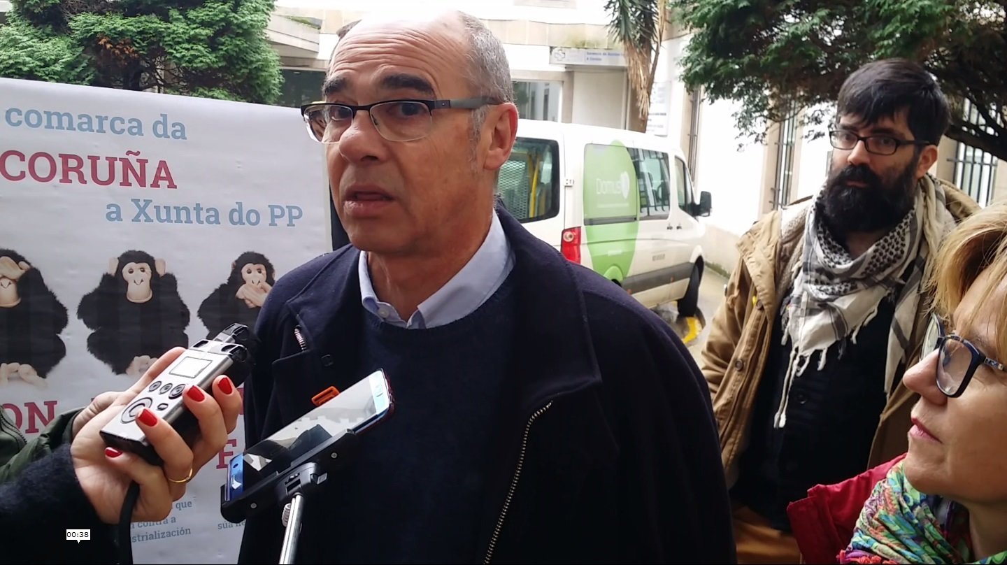 Un dos momentos da intervención de Francisco Jorquera na rolda de prensa