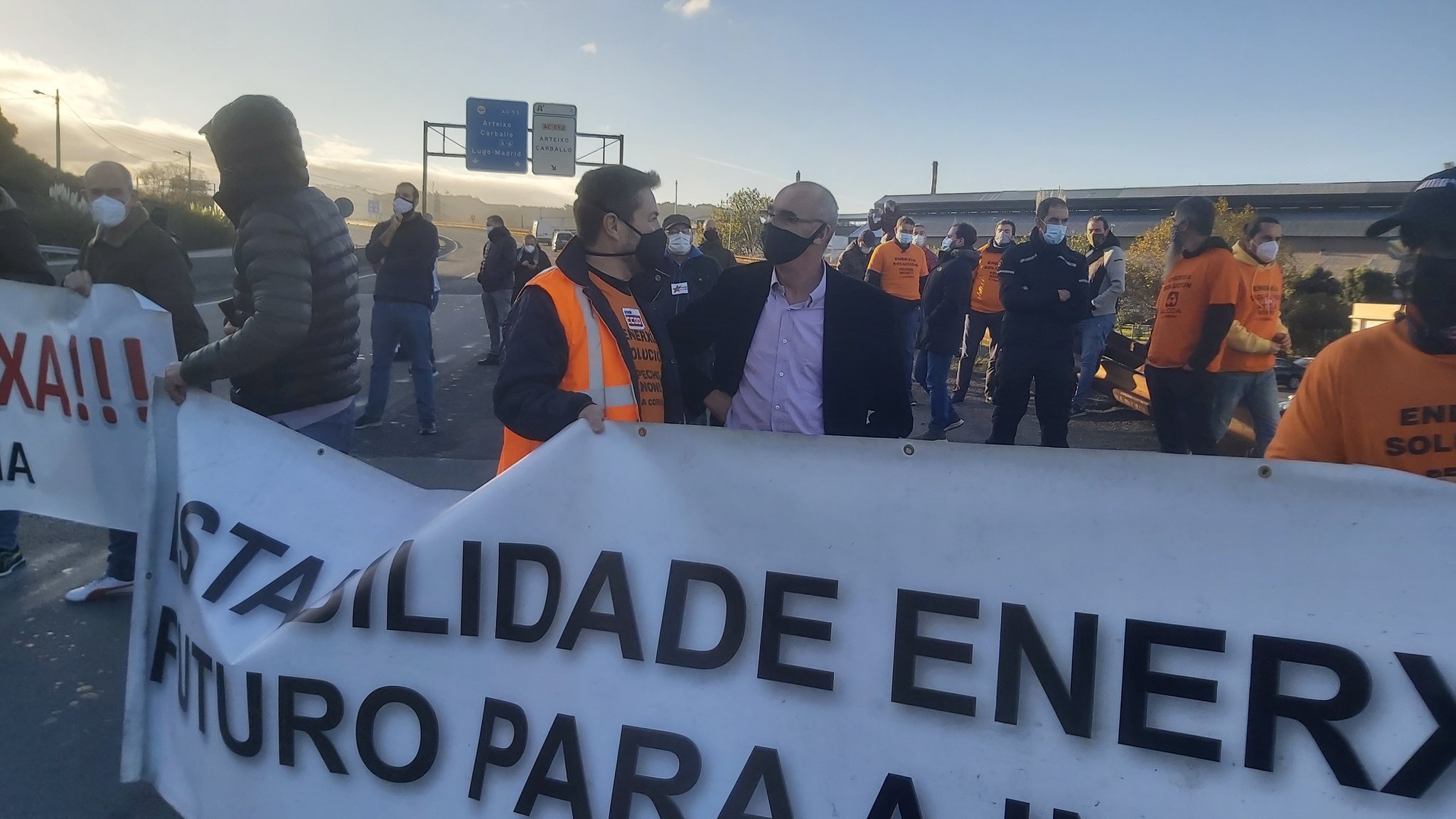 Jorquera na concentración de traballadores de Alu Ibérica. Décimo xoves consecutivo.